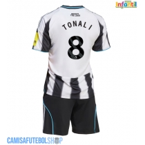 Camisa de time de futebol Newcastle United Sandro Tonali #8 Replicas 1º Equipamento Infantil 2025-26 Manga Curta (+ Calças curtas)